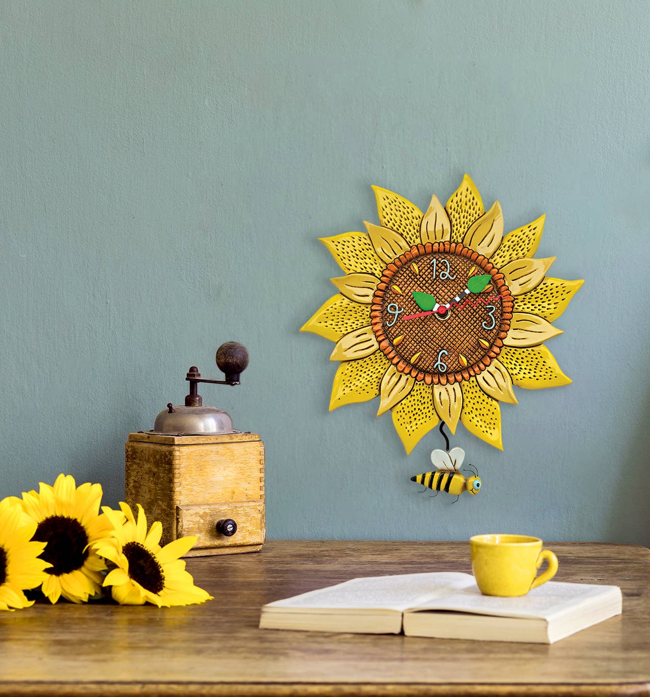 Bee Sunny Clock | Hand - Painted Bee - Themed Wall Clock - Oldboy&